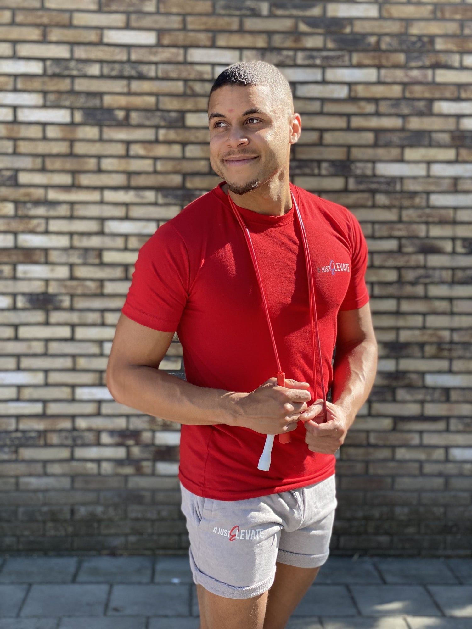 Beginner doing a HIIT Jump Rope Routine for fat-burning results