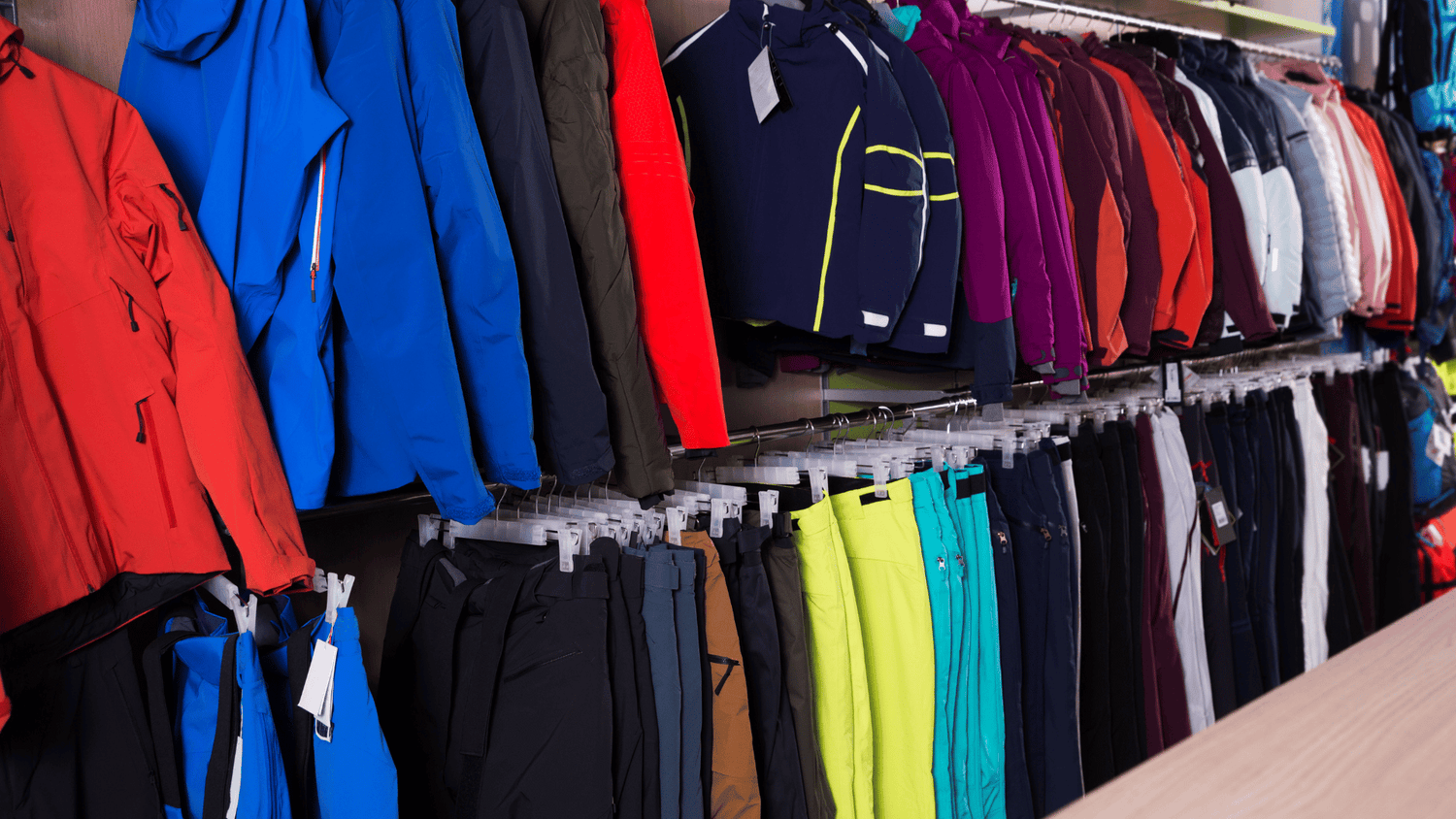 Clothing Layering Tips for Cold-Weather Skipping