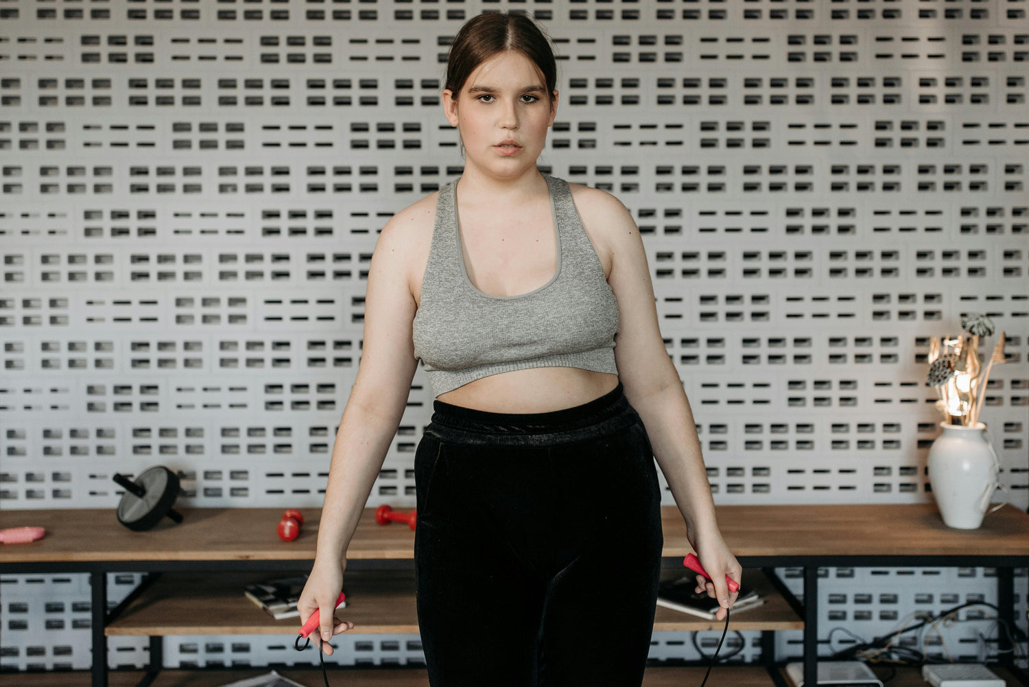 Common Mistakes Beginners Make When Skipping Rope (And How to Fix Them) - Elevate Rope