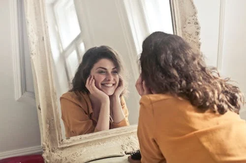 The Connection Between Teeth Care and Self-Confidence